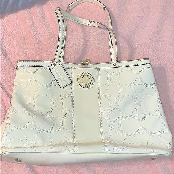 1941 Coach bag